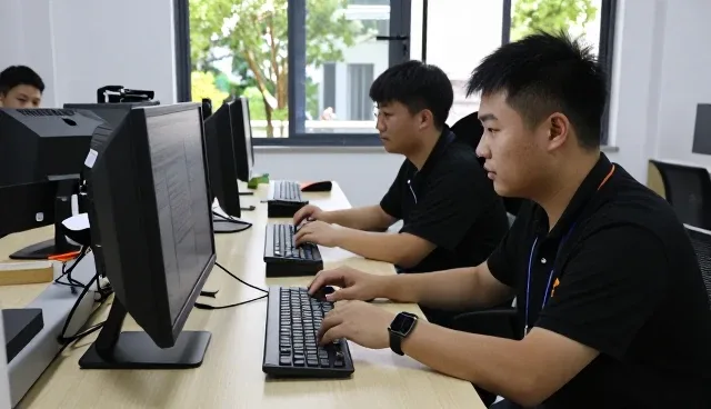 青海青迈网络设计有限公司打造专业宣传片制作服务